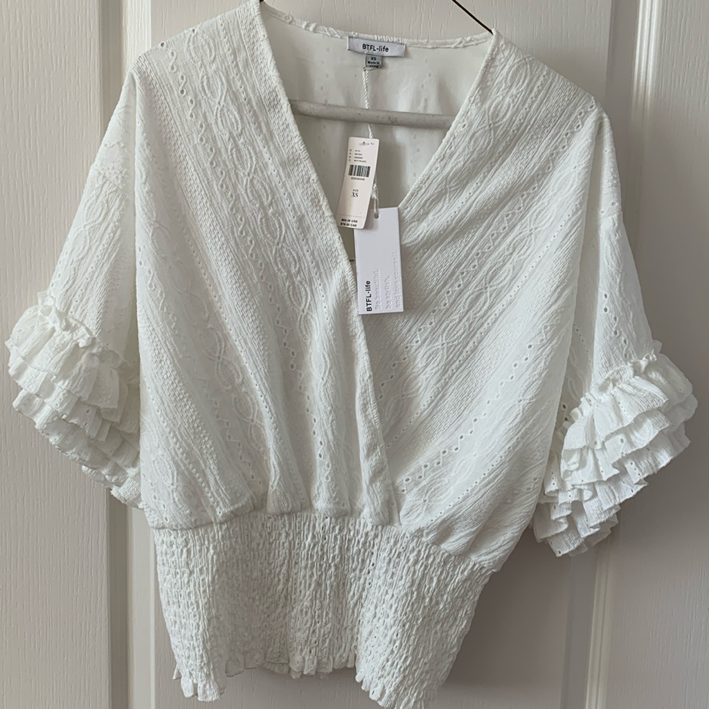 Brand New BtflLife Top